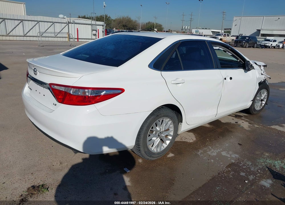 2016 TOYOTA CAMRY LE VIN: 4T4BF1FK5GR533374
