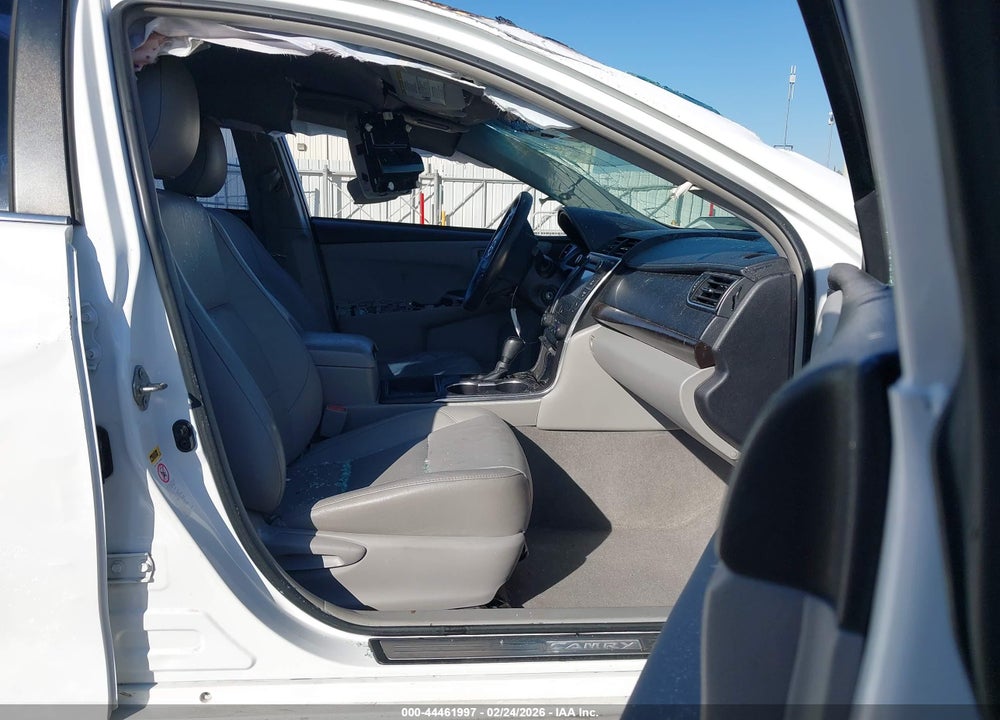 2016 TOYOTA CAMRY LE VIN: 4T4BF1FK5GR533374