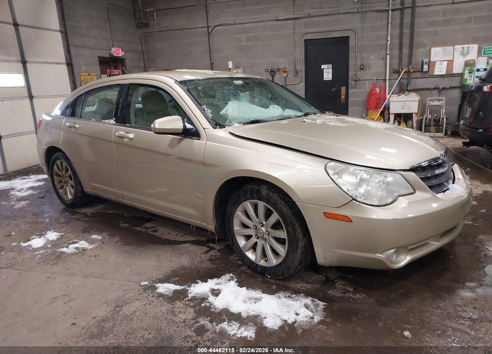 2010 CHRYSLER SEBRING LIMITED VIN: 1C3CC5FB9AN205318