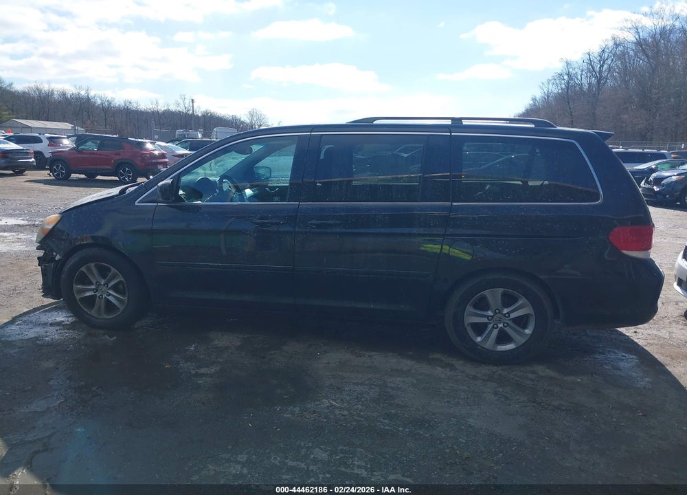 2010 HONDA ODYSSEY TOURING VIN: 5FNRL3H9XAB037062