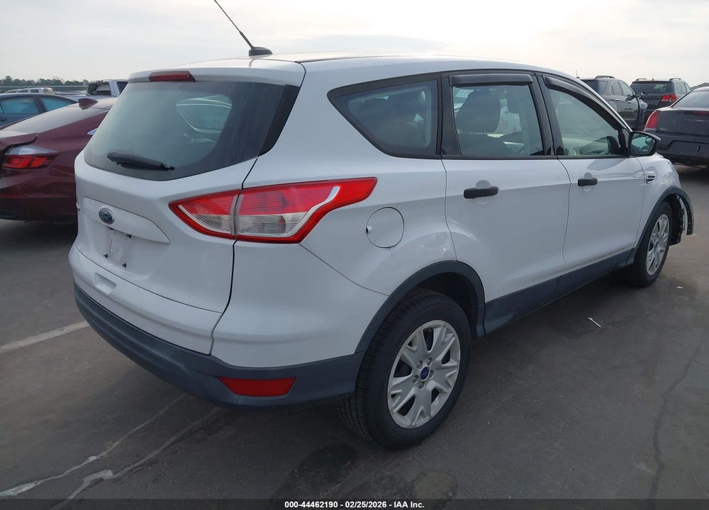 2015 FORD ESCAPE S VIN: 1FMCU0F78FUC75005