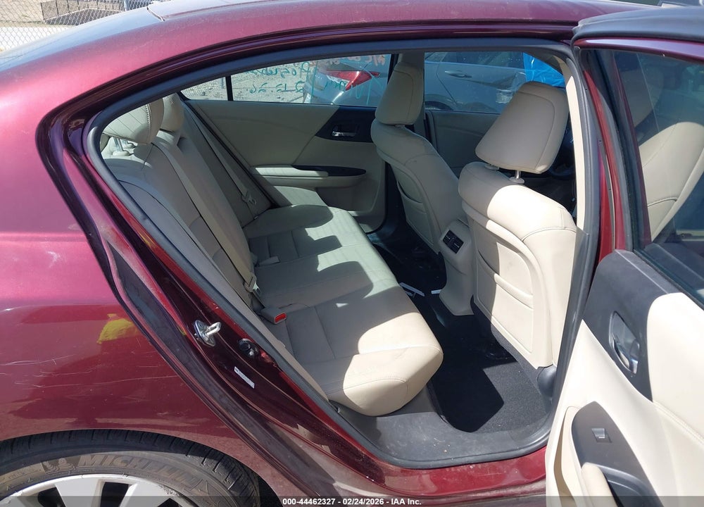 2014 HONDA ACCORD EX-L V-6 VIN: 1HGCR3F84EA013662