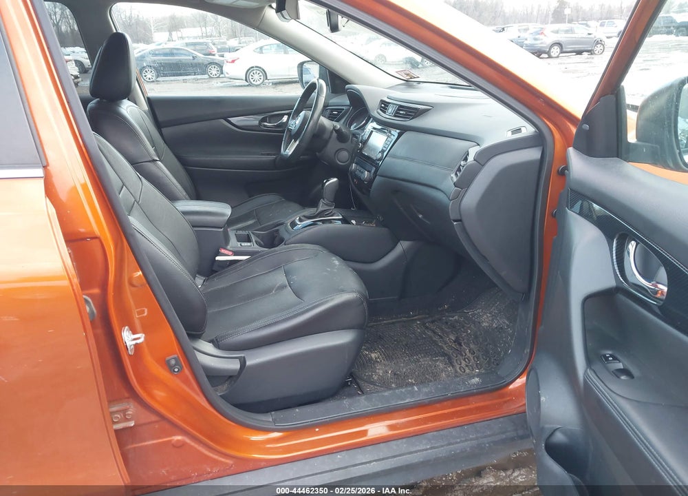 2017 NISSAN ROGUE SL VIN: 5N1AT2MV3HC813027