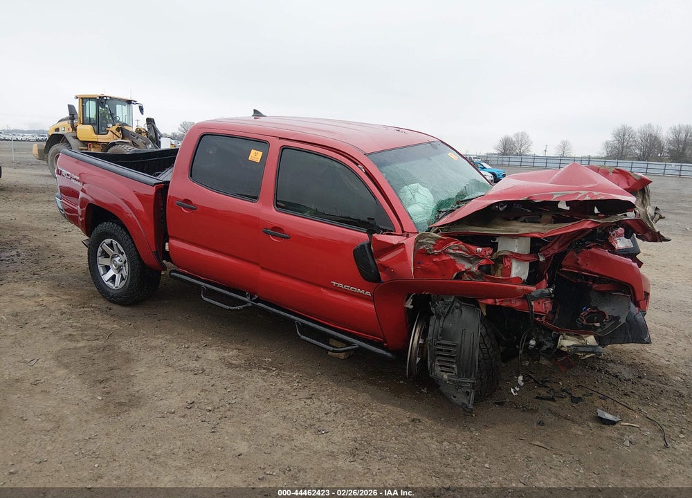 2015 TOYOTA TACOMA BASE V6 VIN: 3TMLU4EN0FM204977