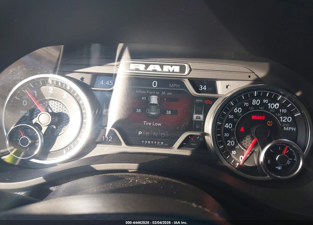 2022 RAM 1500 LAIE  4X4 5'7 BOX VIN: 1C6SRFJT4NN232323