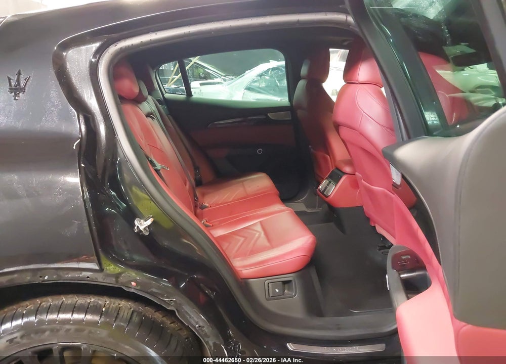 2024 MASERATI GRECALE MODENA VIN: ZN6PMDBA6R7447502