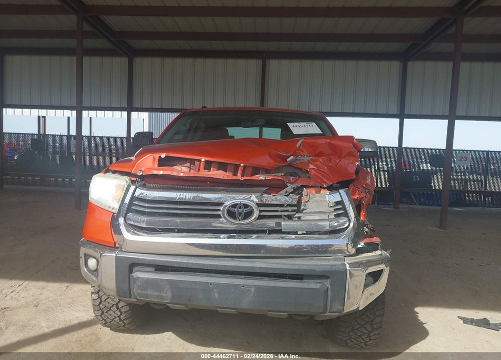 2016 TOYOTA TUNDRA SR5 5.7L V8 VIN: 5TFDW5F18GX568589