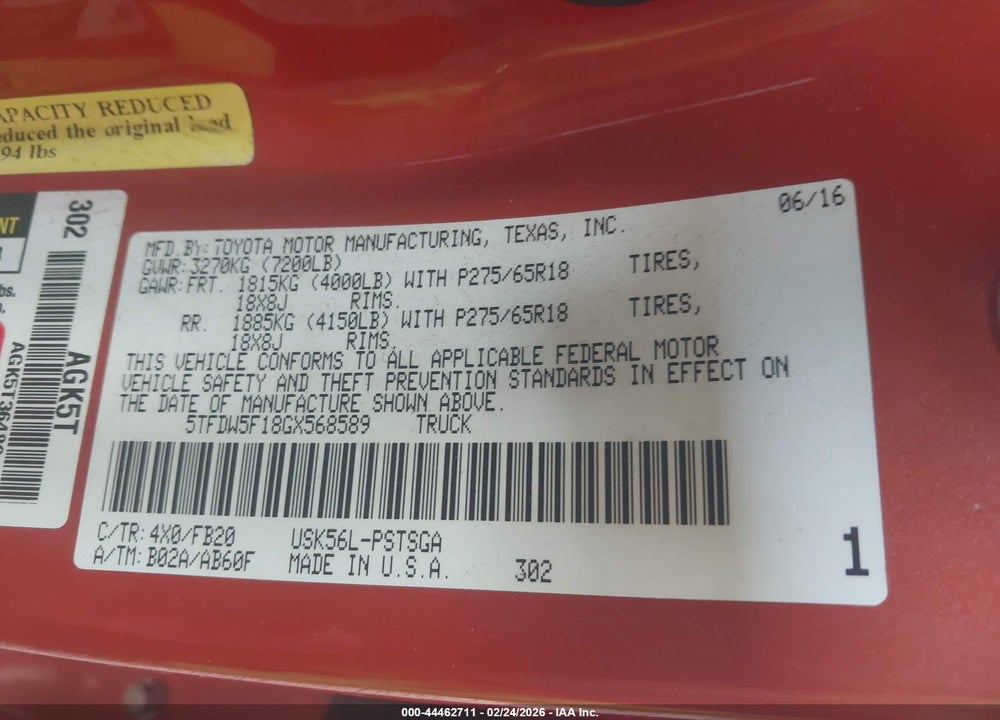 2016 TOYOTA TUNDRA SR5 5.7L V8 VIN: 5TFDW5F18GX568589