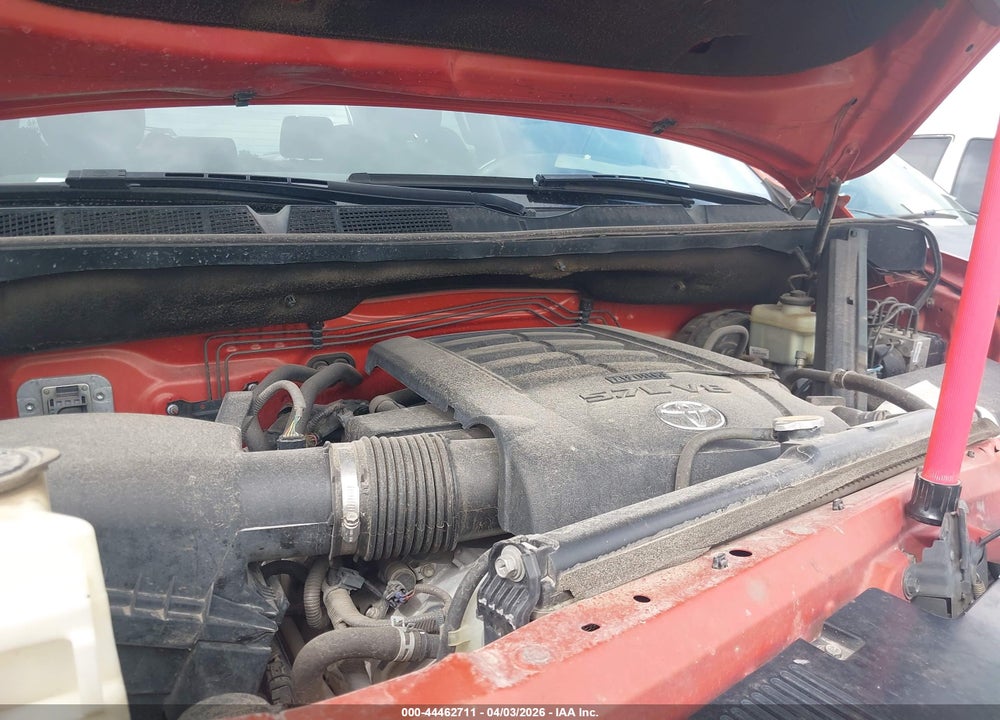 2016 TOYOTA TUNDRA SR5 5.7L V8 VIN: 5TFDW5F18GX568589