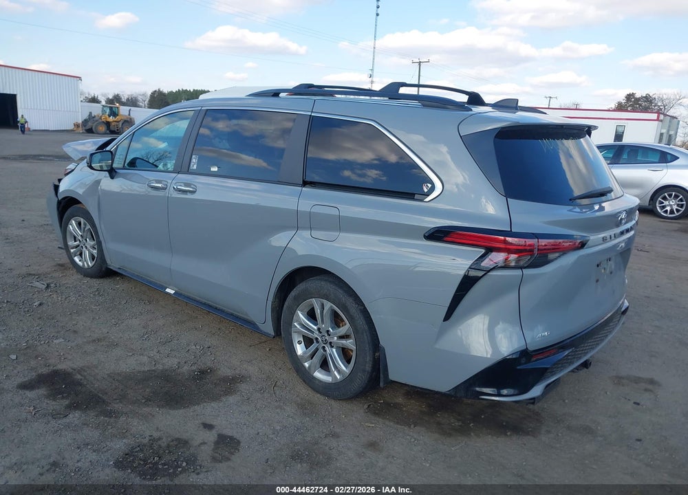 2023 TOYOTA SIENNA XSE VIN: 5TDDSKFC4PS081830