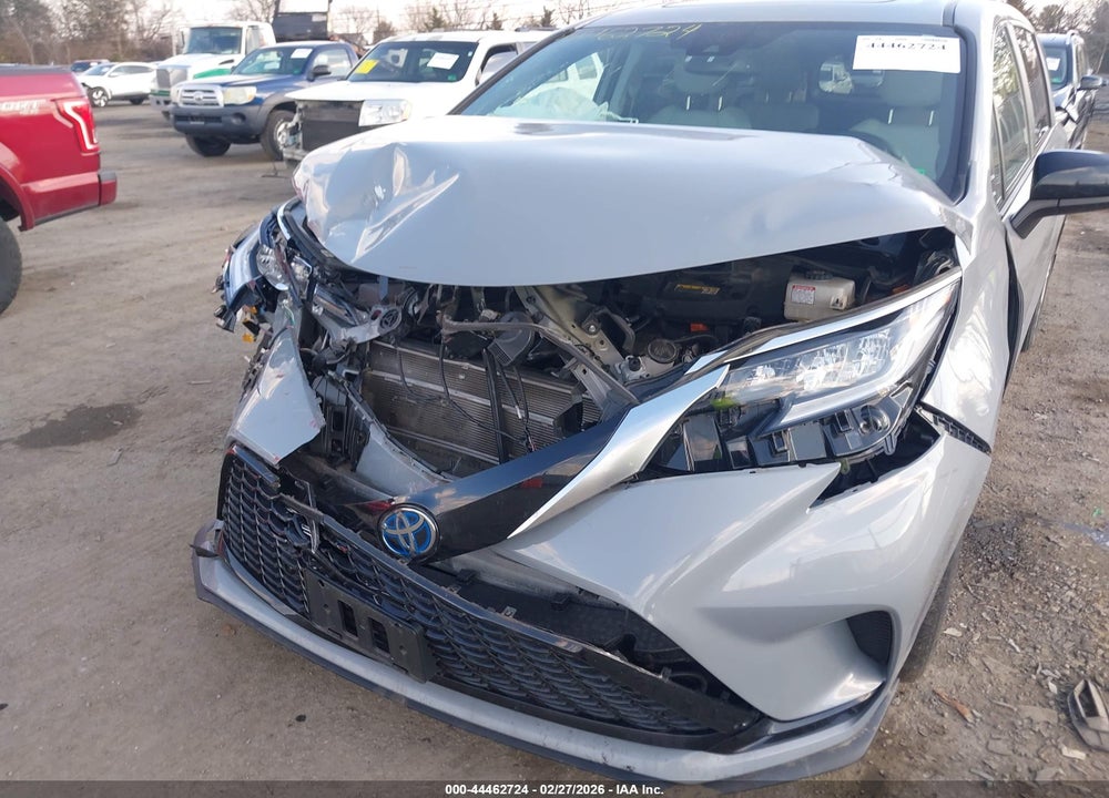 2023 TOYOTA SIENNA XSE VIN: 5TDDSKFC4PS081830