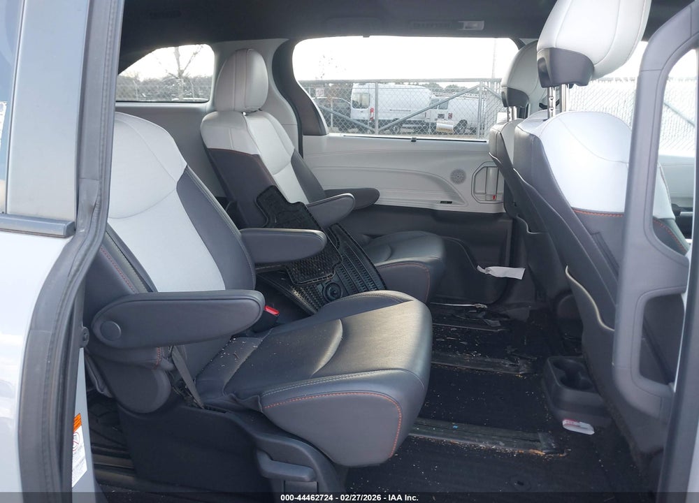 2023 TOYOTA SIENNA XSE VIN: 5TDDSKFC4PS081830