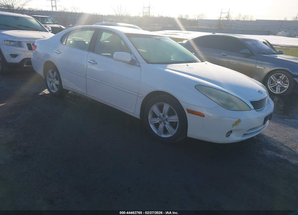 2005 LEXUS ES 330 VIN: JTHBA30G055068344
