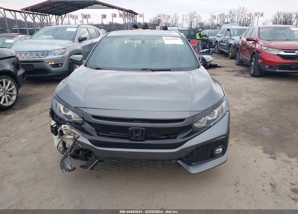 2018 HONDA CIVIC EX VIN: SHHFK7H58JU428574