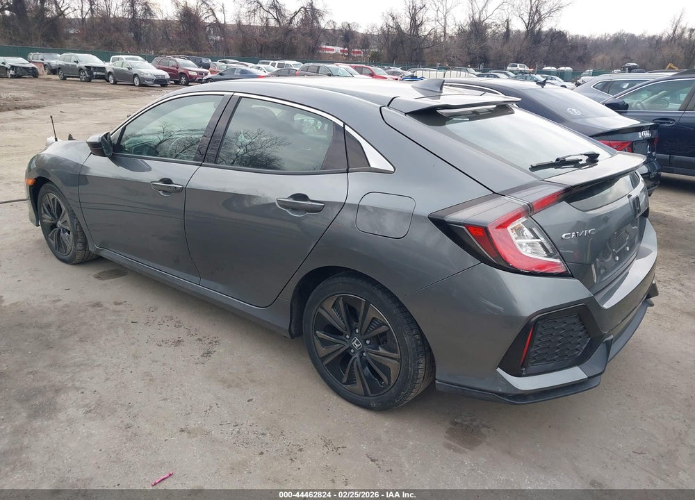 2018 HONDA CIVIC EX VIN: SHHFK7H58JU428574