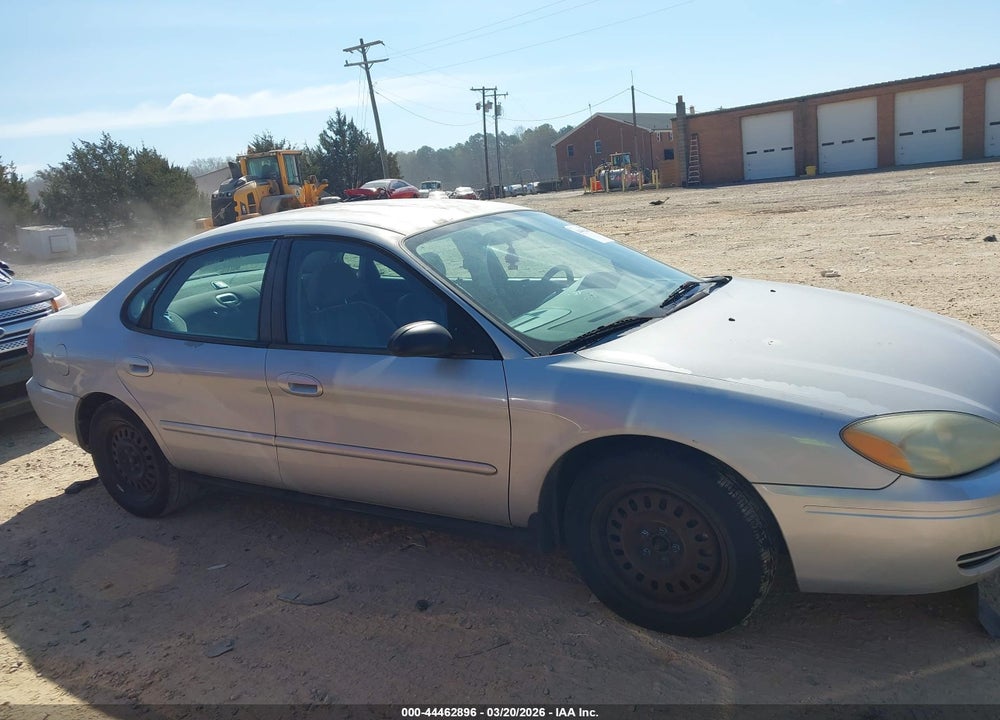 2005 FORD TAURUS SE VIN: 1FAHP53225A272646