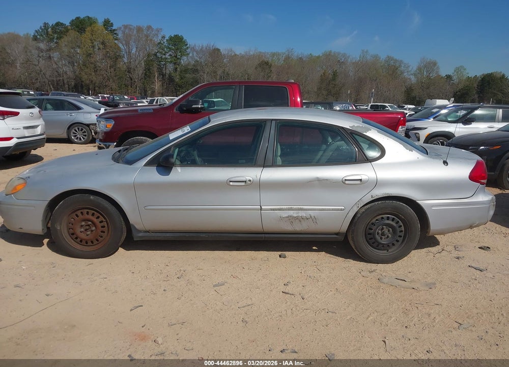 2005 FORD TAURUS SE VIN: 1FAHP53225A272646