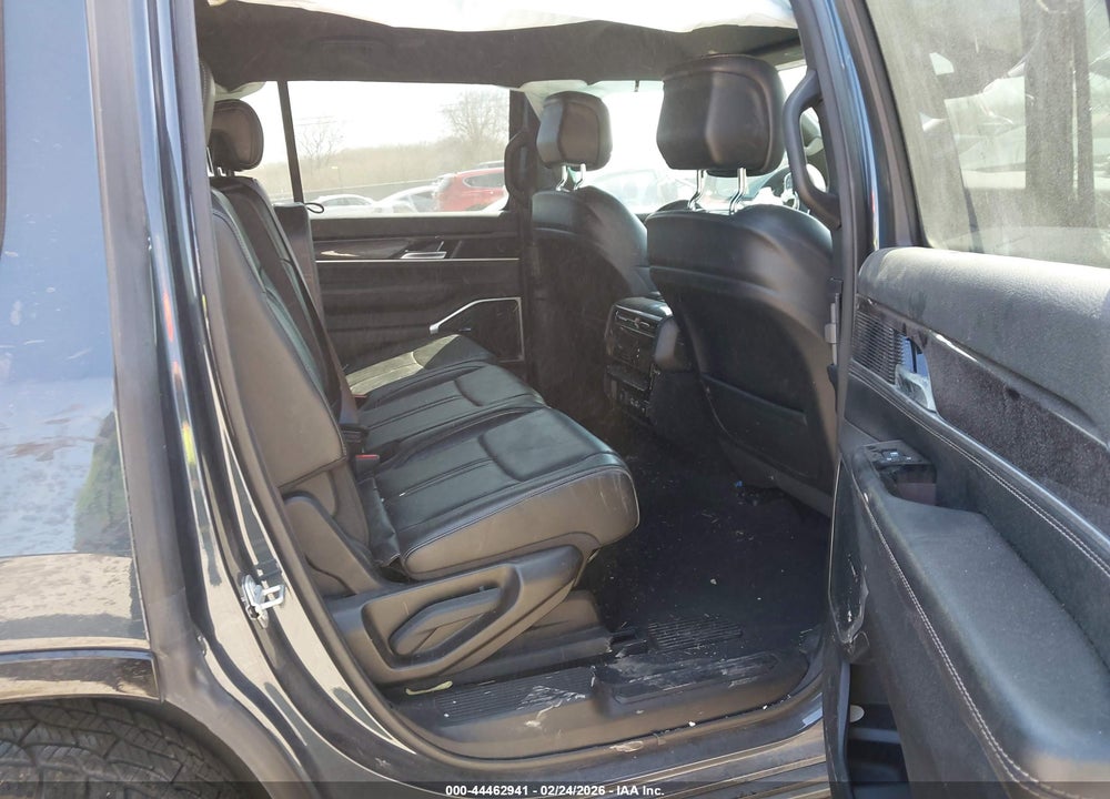 2024 JEEP WAGONEER SERIES I 4X2 VIN: 1C4SJUAP3RS153661