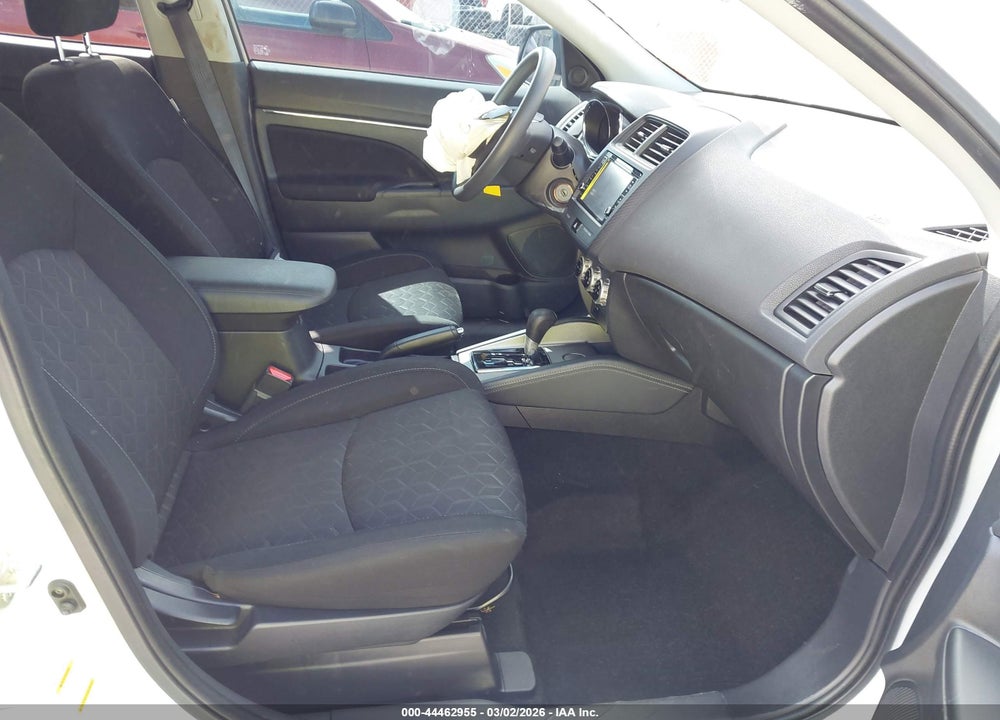 2020 MITSUBISHI OUTLANDER SPORT 2.0 ES VIN: JA4AP3AU3LU031141