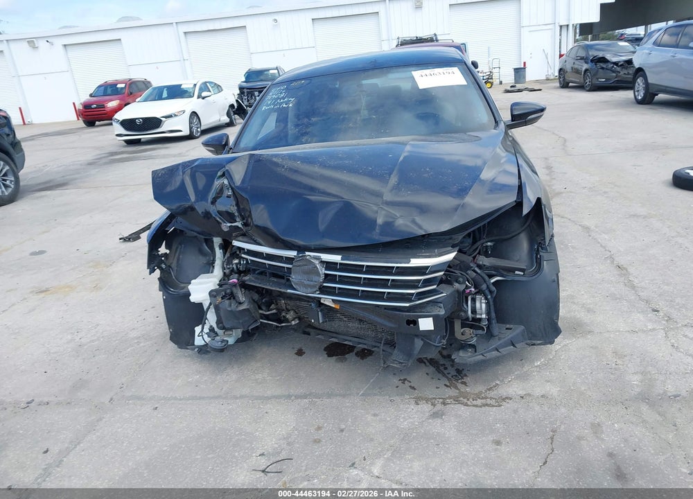 2017 VOLKSWAGEN PASSAT 1.8T R-LINE VIN: 1VWDT7A3XHC064791