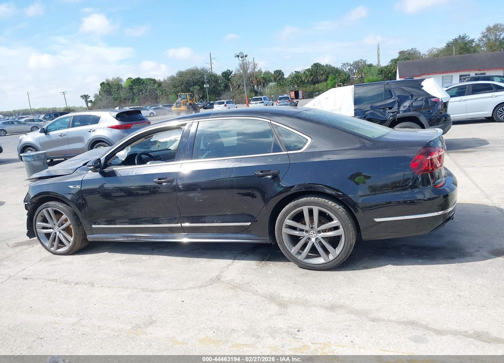2017 VOLKSWAGEN PASSAT 1.8T R-LINE VIN: 1VWDT7A3XHC064791