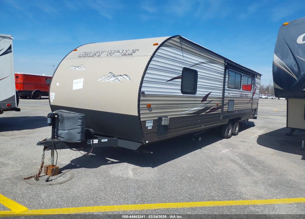 2015 FOREST RIVER 29FT CHEROKEE M 29VT VIN: 4X4TCKE29FK029238