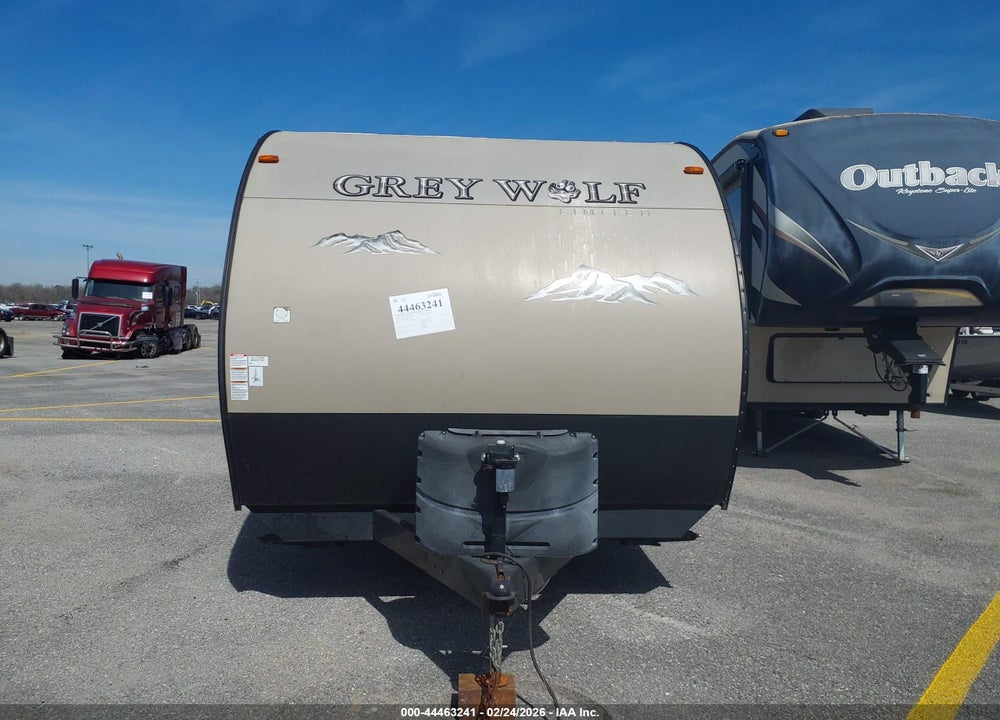 2015 FOREST RIVER 29FT CHEROKEE M 29VT VIN: 4X4TCKE29FK029238