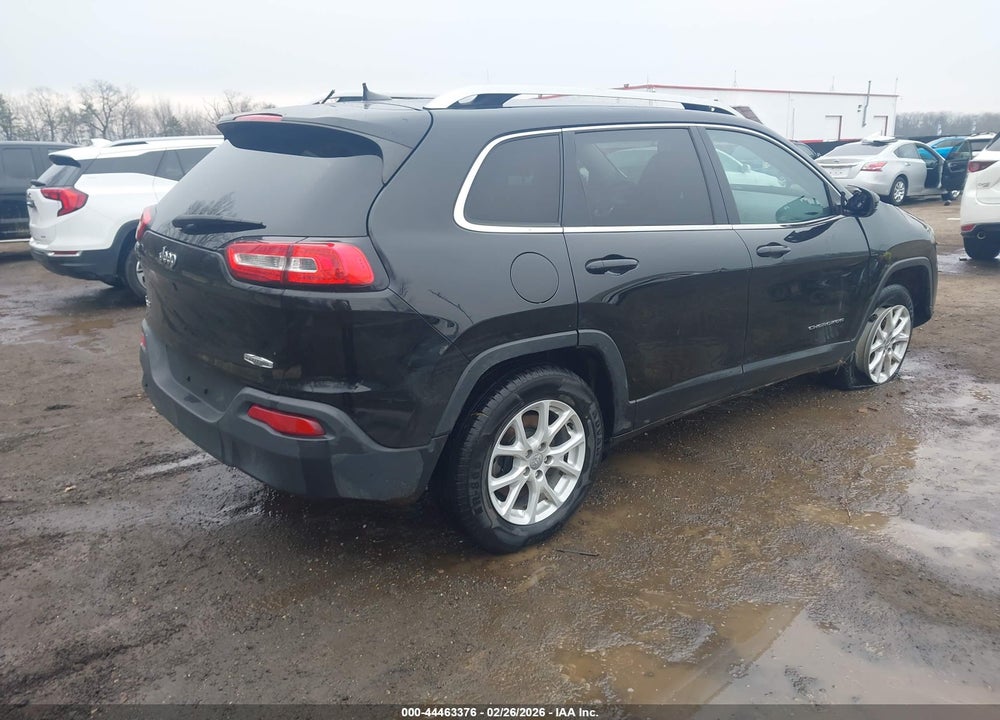 2017 JEEP CHEROKEE LATITUDE 4X4 VIN: 1C4PJMCB6HW546388