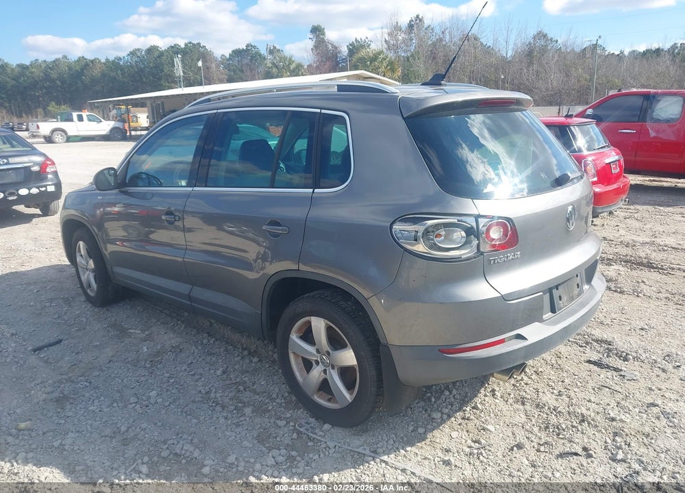 2010 VOLKSWAGEN TIGUAN WOLFSBURG EDITION VIN: WVGBV7AX6AW513620