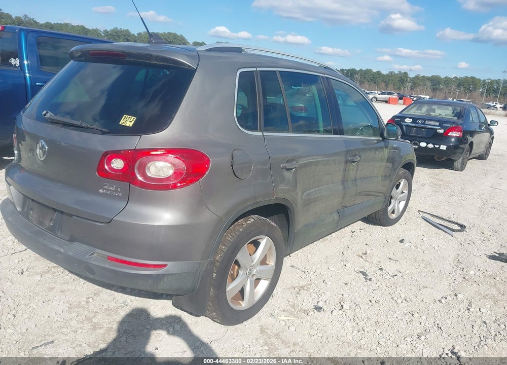 2010 VOLKSWAGEN TIGUAN WOLFSBURG EDITION VIN: WVGBV7AX6AW513620
