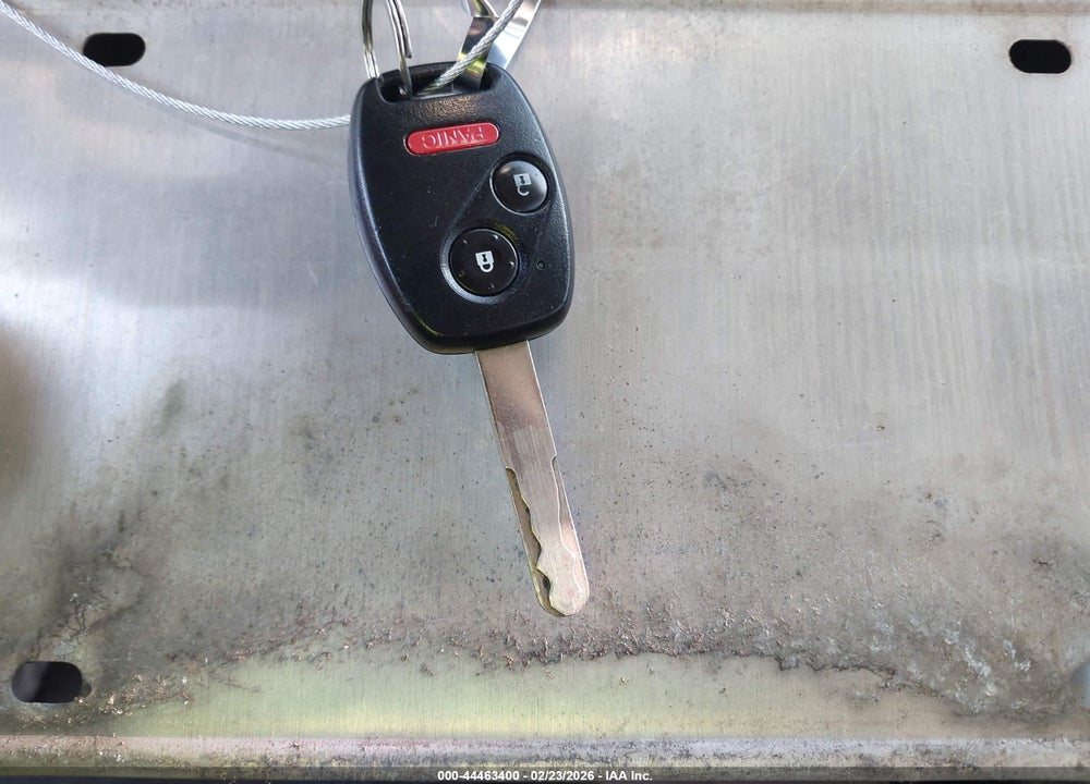 2011 HONDA CIVIC LX VIN: 19XFA1F57BE026749