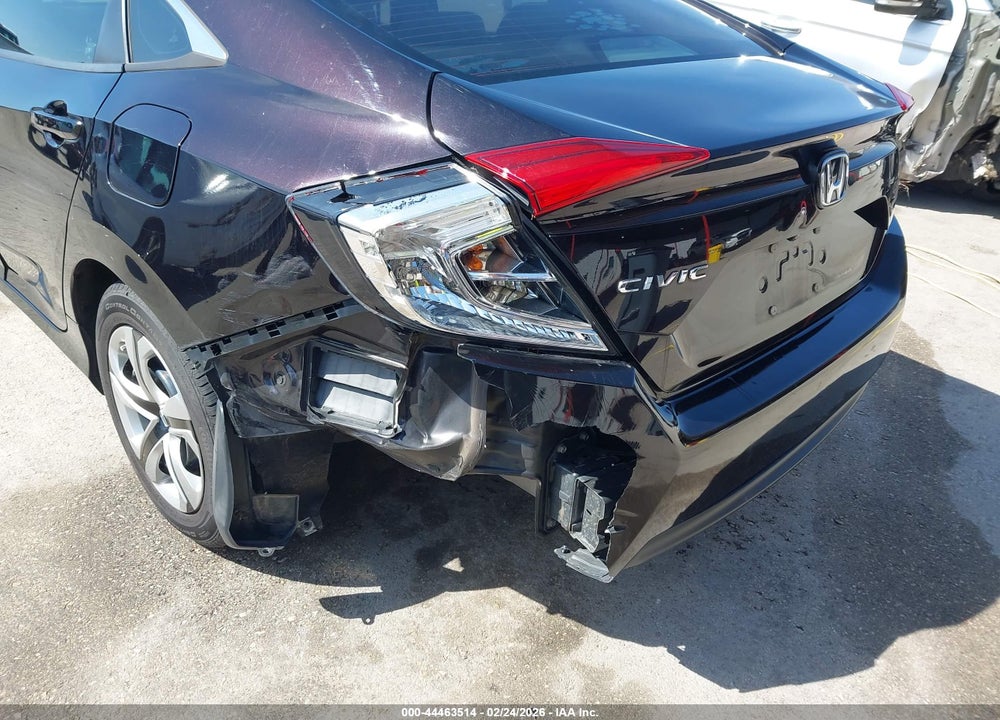 2016 HONDA CIVIC LX VIN: 19XFC2F52GE008537
