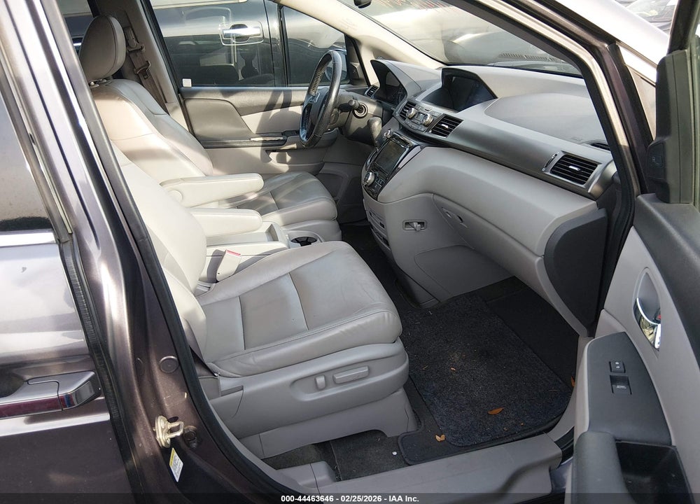 2015 HONDA ODYSSEY TOURING/TOURING ELITE VIN: 5FNRL5H9XFB049442