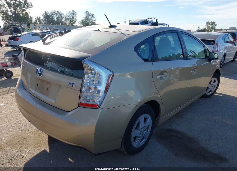 2011 TOYOTA PRIUS THREE VIN: JTDKN3DU2B1382084