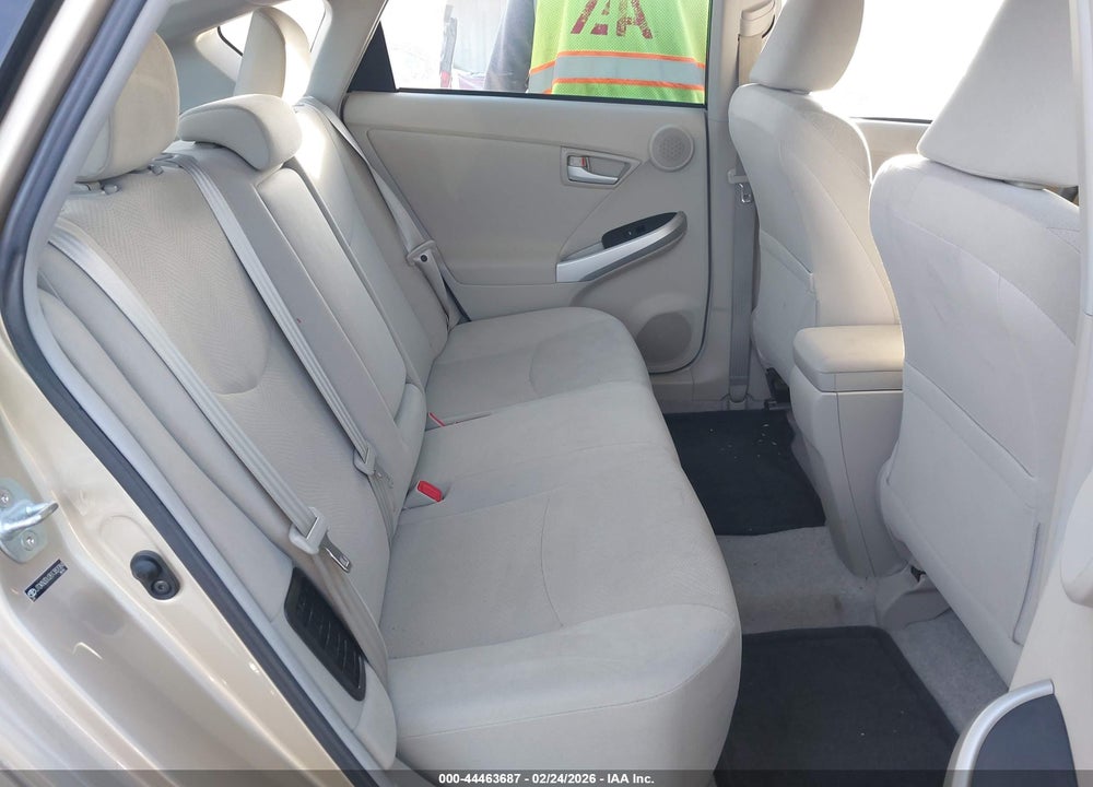 2011 TOYOTA PRIUS THREE VIN: JTDKN3DU2B1382084
