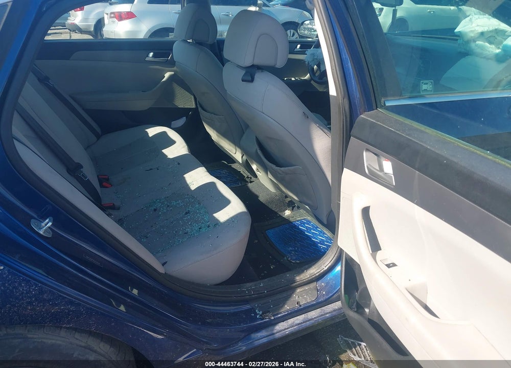 2016 HYUNDAI SONATA SE VIN: 5NPE24AF9GH276345