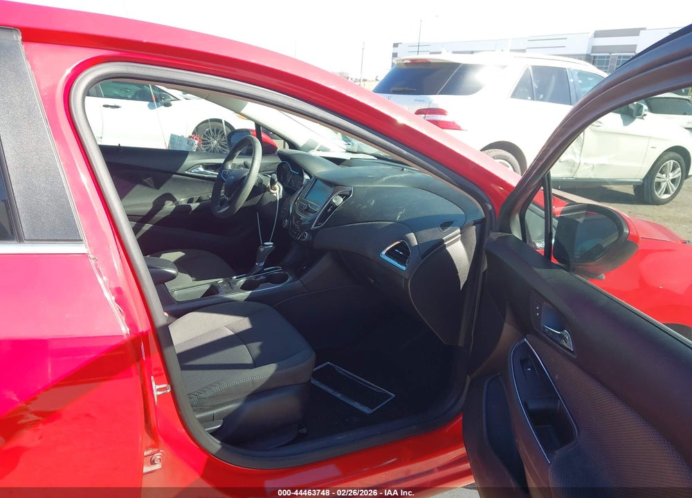 2017 CHEVROLET CRUZE LT AUTO VIN: 1G1BE5SM0H7152895