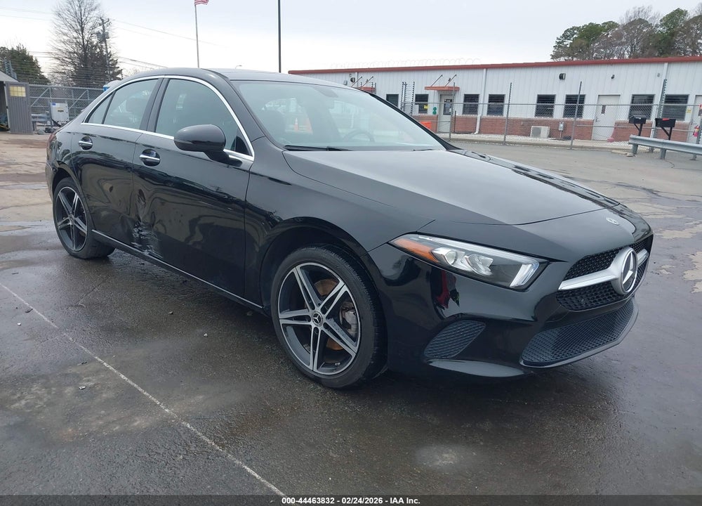 2019 MERCEDES-BENZ A 220 4MATIC VIN: WDD3G4FBXKW025373