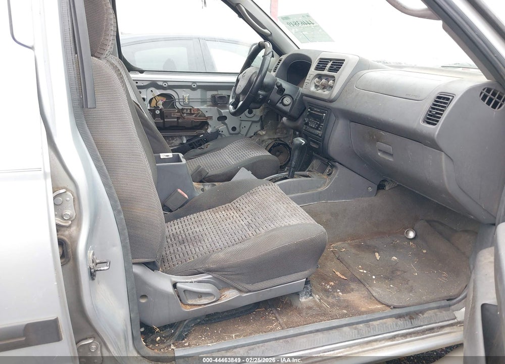 2001 NISSAN XTERRA SE VIN: 5N1ED28T21C513864