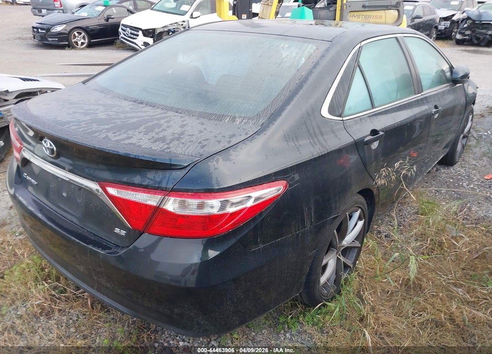 2017 TOYOTA CAMRY SE VIN: 4T1BF1FK0HU279200