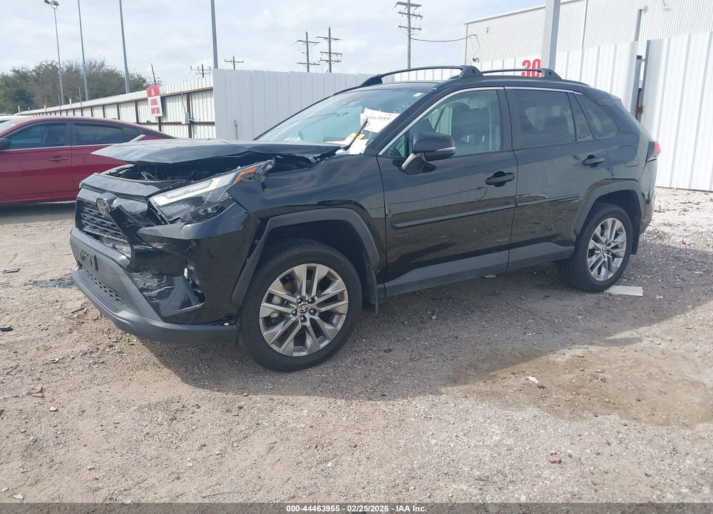 2022 TOYOTA RAV4 XLE PREMIUM VIN: 2T3C1RFV8NC208536