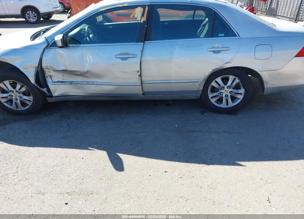 2007 HONDA ACCORD 2.4 LX VIN: 1HGCM55477A174244