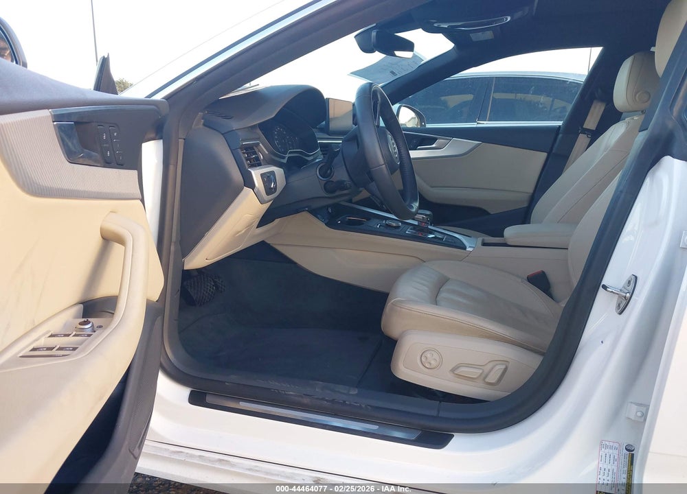 2018 AUDI A5 2.0T PREMIUM VIN: WAUANCF56JA039677