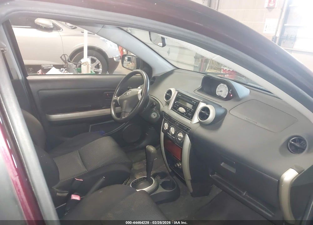 2005 SCION XA VIN: JTKKT624450098582