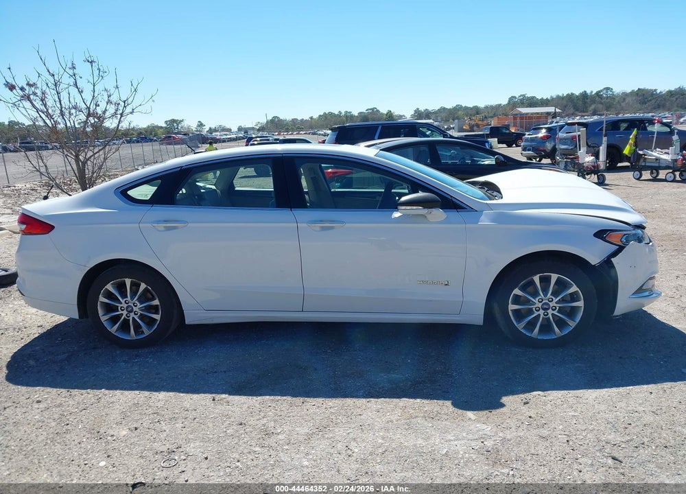 2017 FORD FUSION HYBRID SE VIN: 3FA6P0LUXHR245023