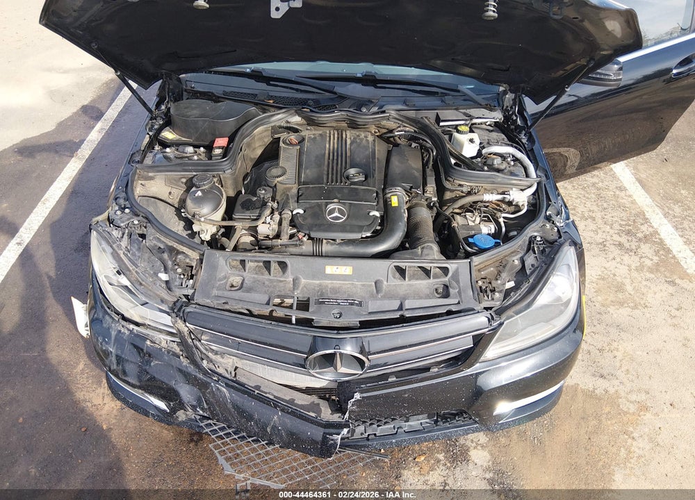 2014 MERCEDES-BENZ C 250 VIN: WDDGJ4HB3EG259868