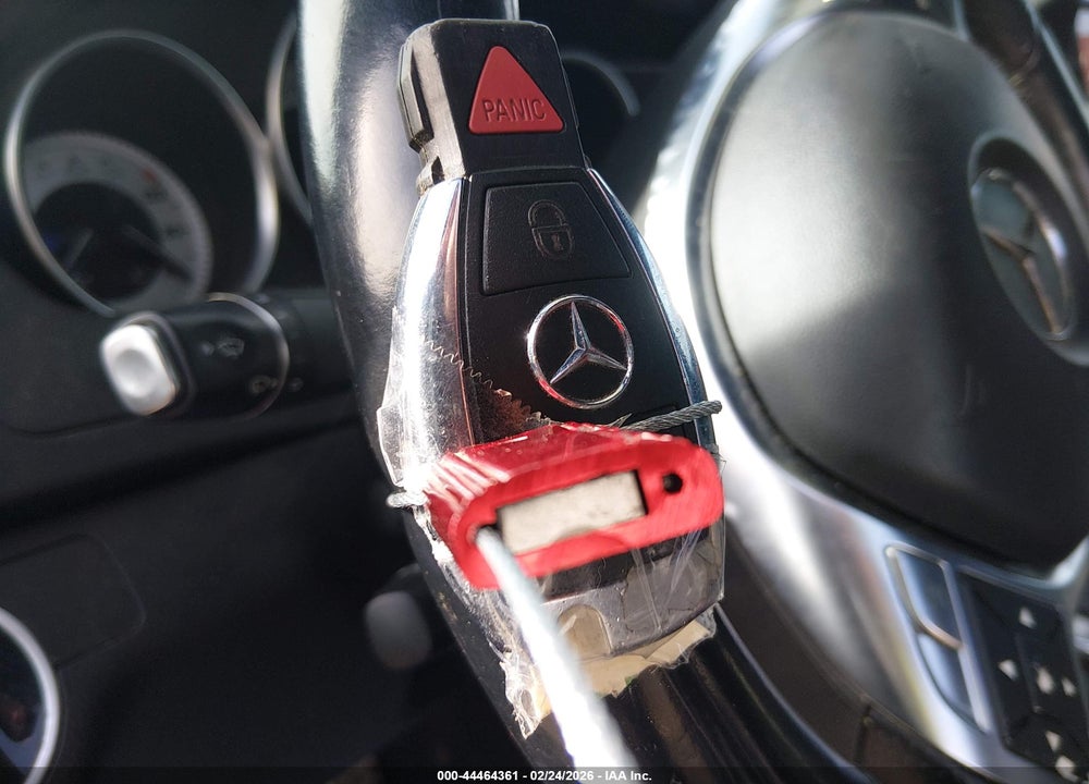 2014 MERCEDES-BENZ C 250 VIN: WDDGJ4HB3EG259868