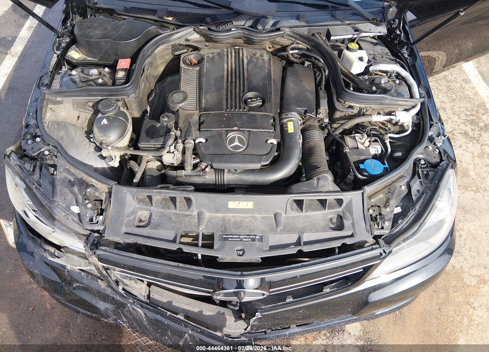 2014 MERCEDES-BENZ C 250 VIN: WDDGJ4HB3EG259868