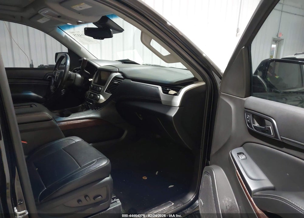 2015 GMC YUKON XL 1500 SLT VIN: 1GKS2HKC4FR200655