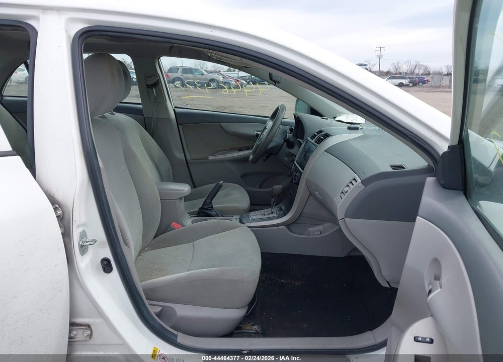 2010 TOYOTA COROLLA LE VIN: 2T1BU4EE1AC505173